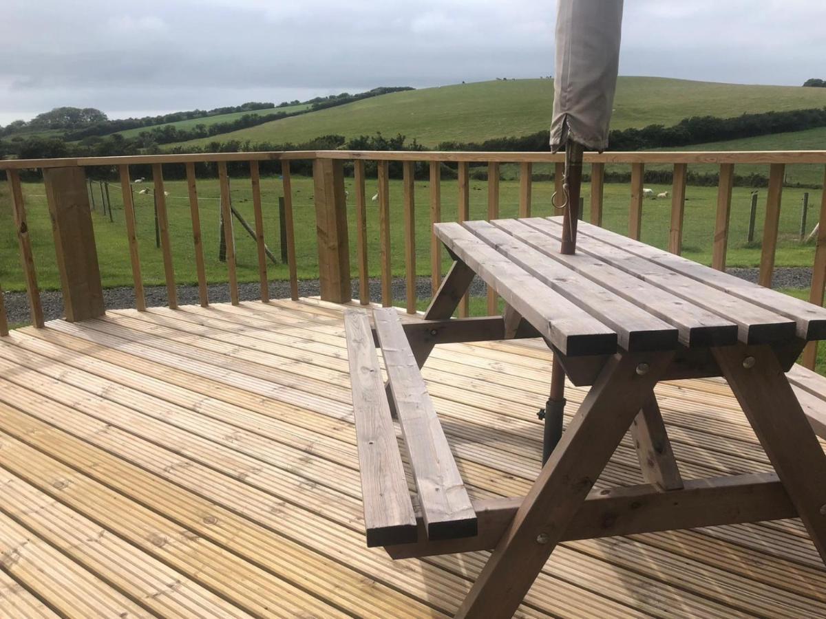 Captivating 2-Bed Static Caravan In Holyhead Llanfachraeth Exteriér fotografie