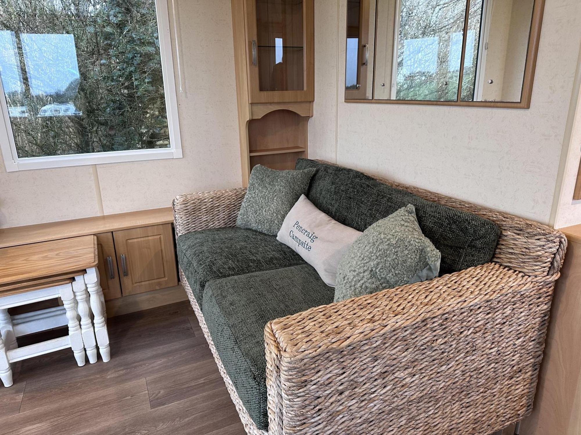 Captivating 2-Bed Static Caravan In Holyhead Llanfachraeth Exteriér fotografie